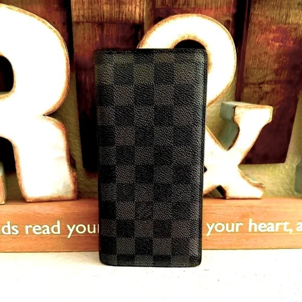 Louis Vuitton Damier Graphite Porte feiulle Brazza Long Wallet